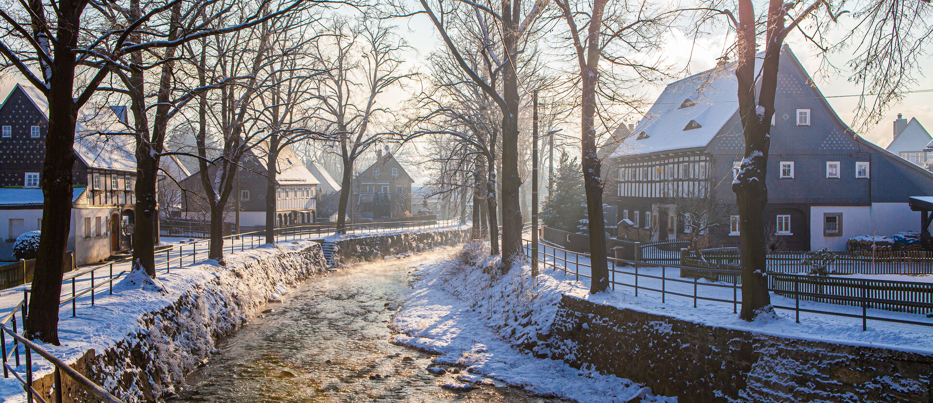 Hrázděné domy v zimě Hrázděné domy v zimě