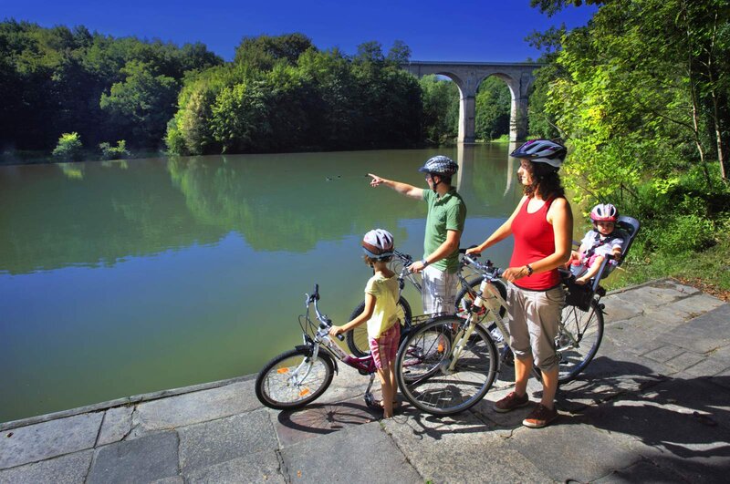 On the Oder Neisse cycle path