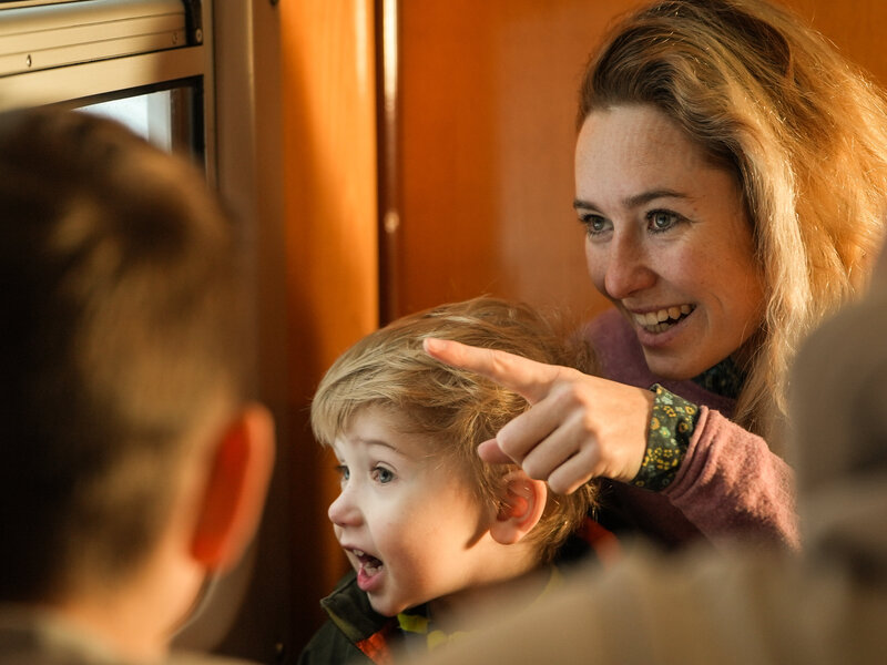 Unterwegs mit der Zittauer Schmalspurbahn © Philipp Herfort Abbildung Unterwegs mit der Zittauer Schmalspurbahn © Philipp Herfort