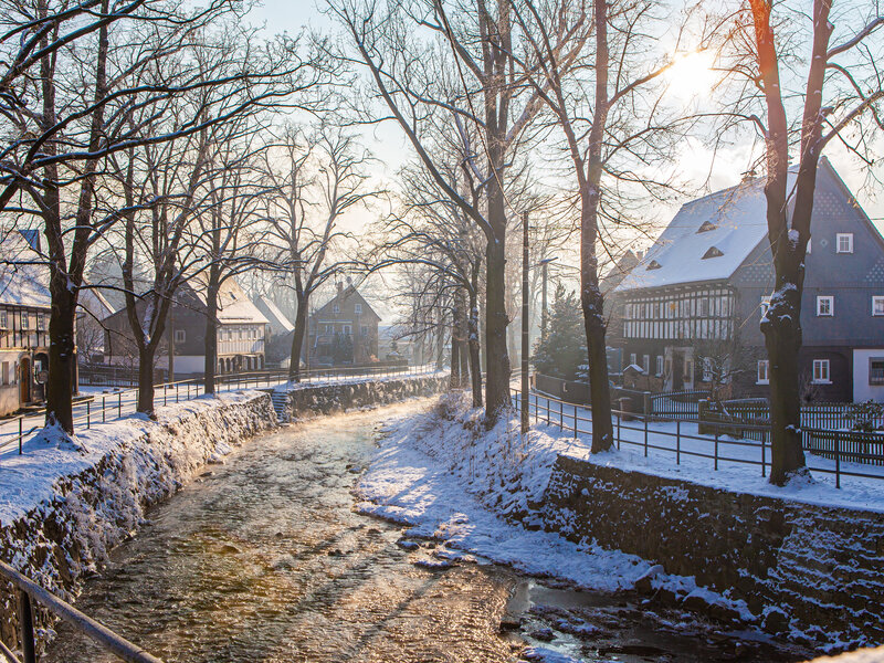 Umgebindehäuser im Winter © Michael Rimpler Abbildung Umgebindehäuser im Winter © Michael Rimpler