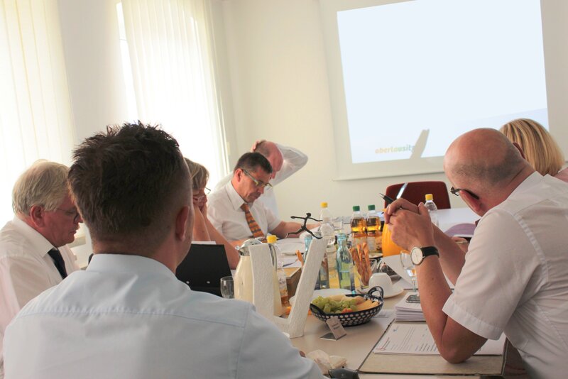 Abbildung Zasedání poroty Oberlausitzer Unternehmerpreis