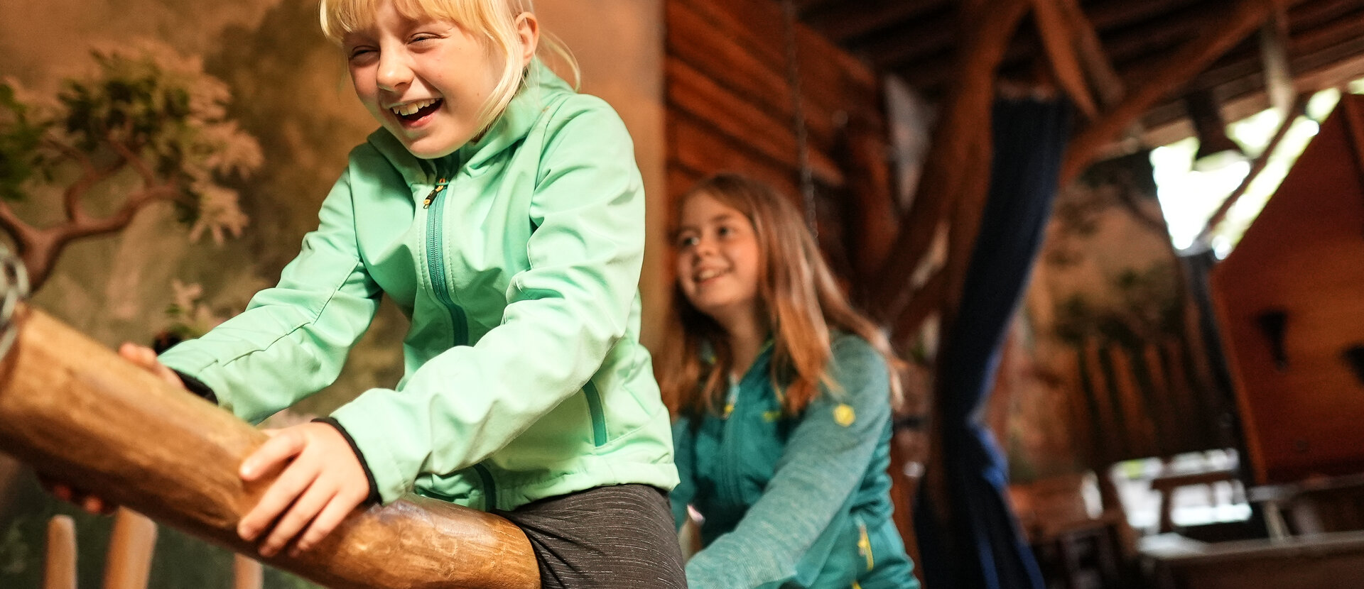 Familienabenteuer in der Geheimen Welt von Turisede