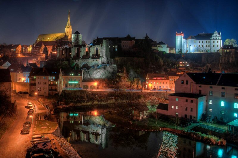 Abbildung Zřícenina kostela Bautzen Nicolai s řekou Sprévou