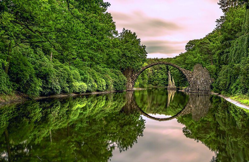 Abbildung Rakotzbruecke im Rhododendronpark