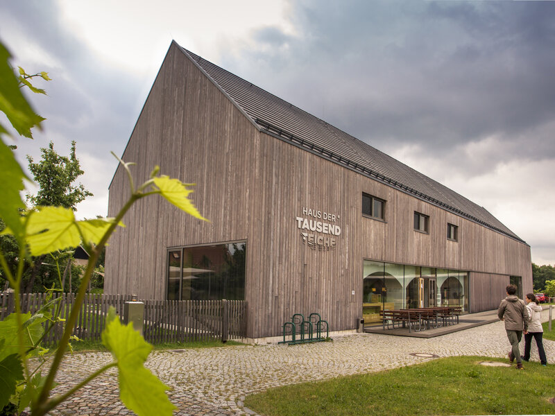 HAUS DER TAUSEND TEICHE