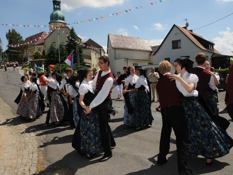 Katholische Tracht