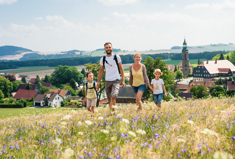 Familie in der Oberlausitz Abbildung Familie in der Oberlausitz