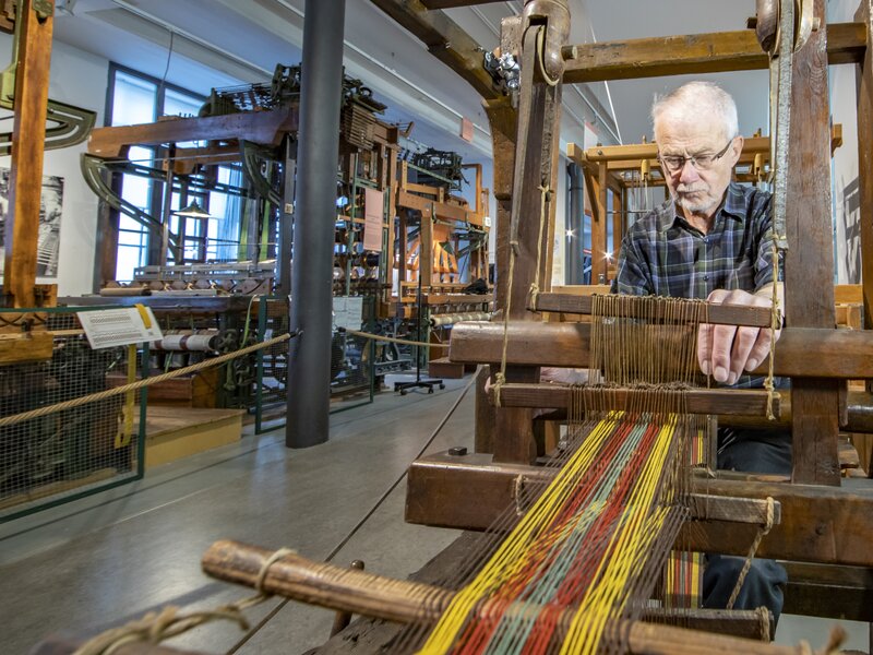 Abbildung Technisches Museum der Bandweberei