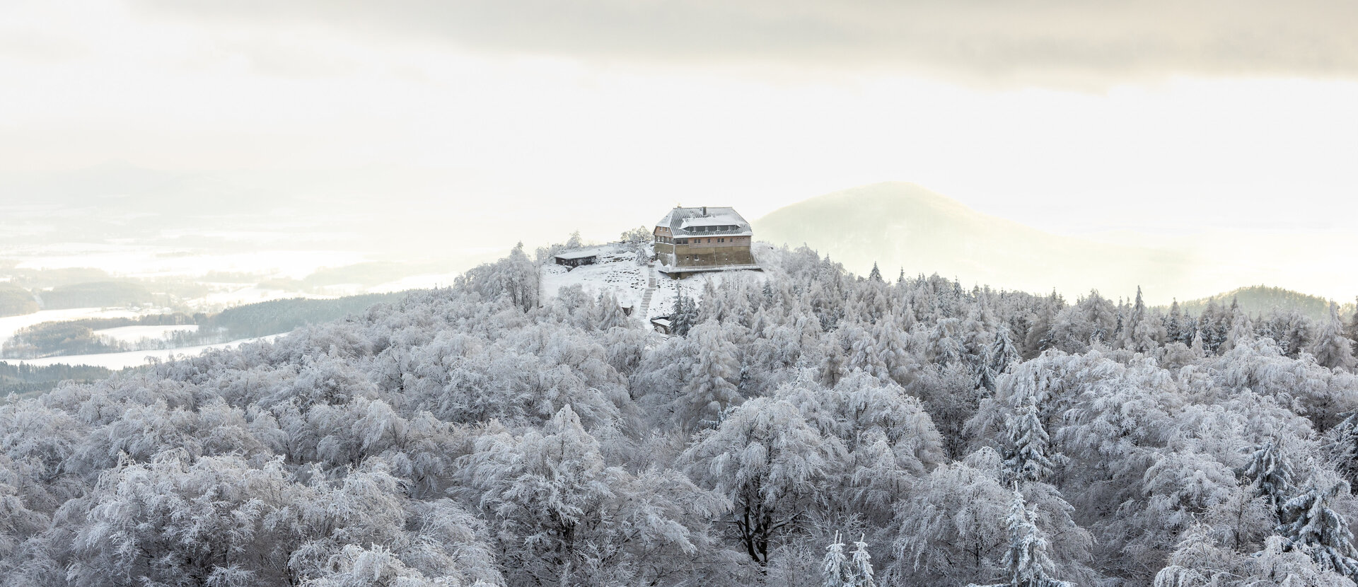 Hochwaldbaude v zimě © Mario Kegel Hochwaldbaude v zimě © Mario Kegel