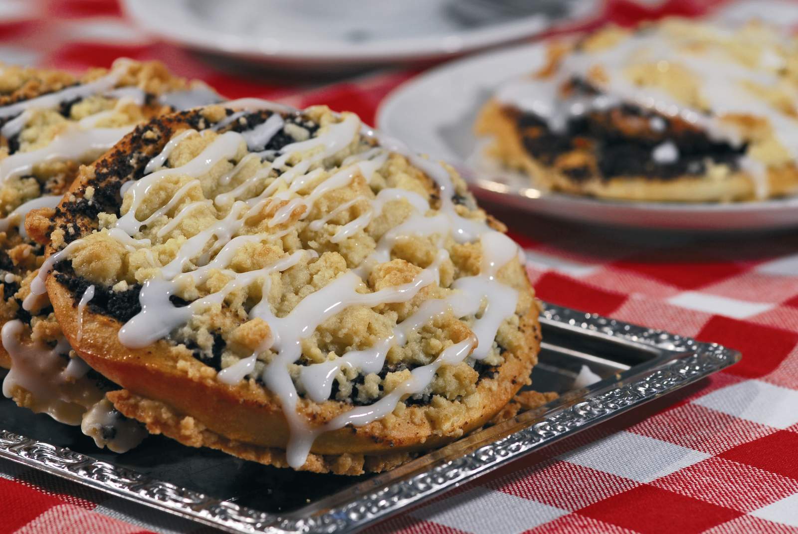 Poppy seed cake