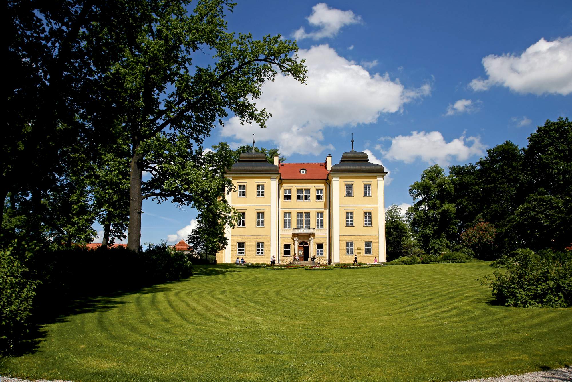 Lomnitz Castle